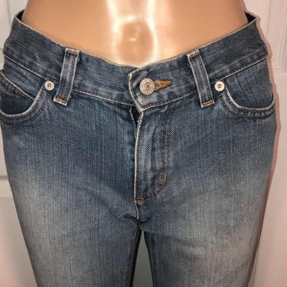 Gap jeans. 1 Long - Picture 2 of 9